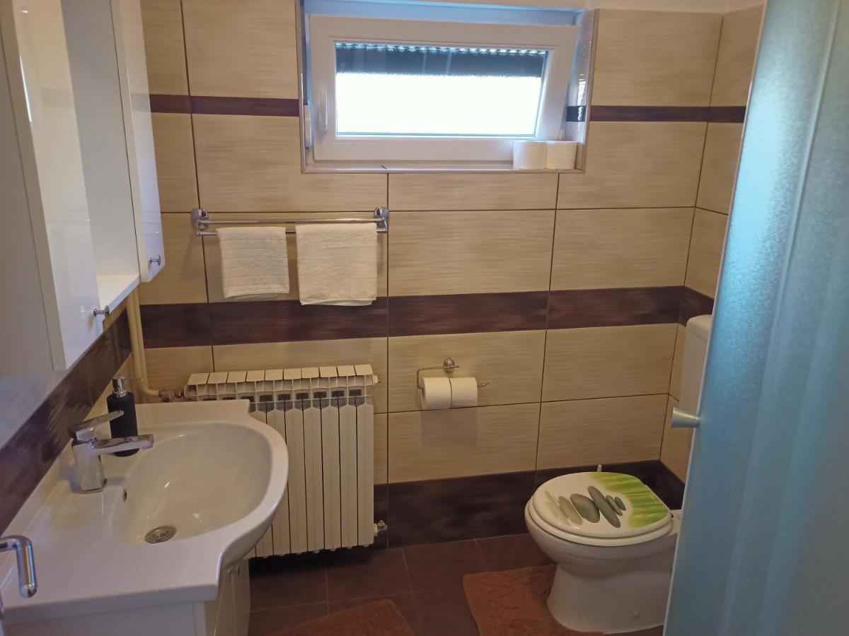 Apartment Tomas,,,Spacious House With Private Parking,Terrace,5G Internet,,,,, Zadar Eksteriør billede