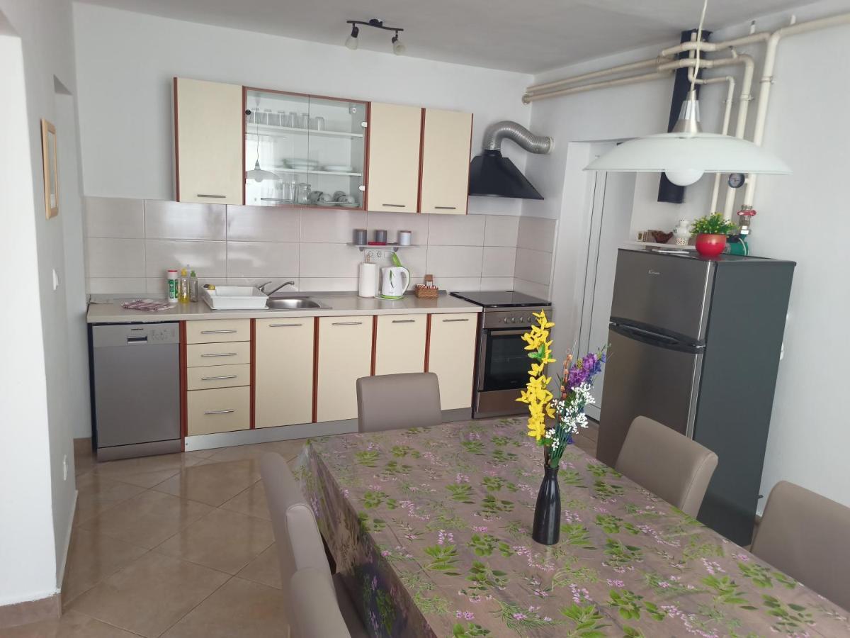 Apartment Tomas,,,Spacious House With Private Parking,Terrace,5G Internet,,,,, Zadar Eksteriør billede